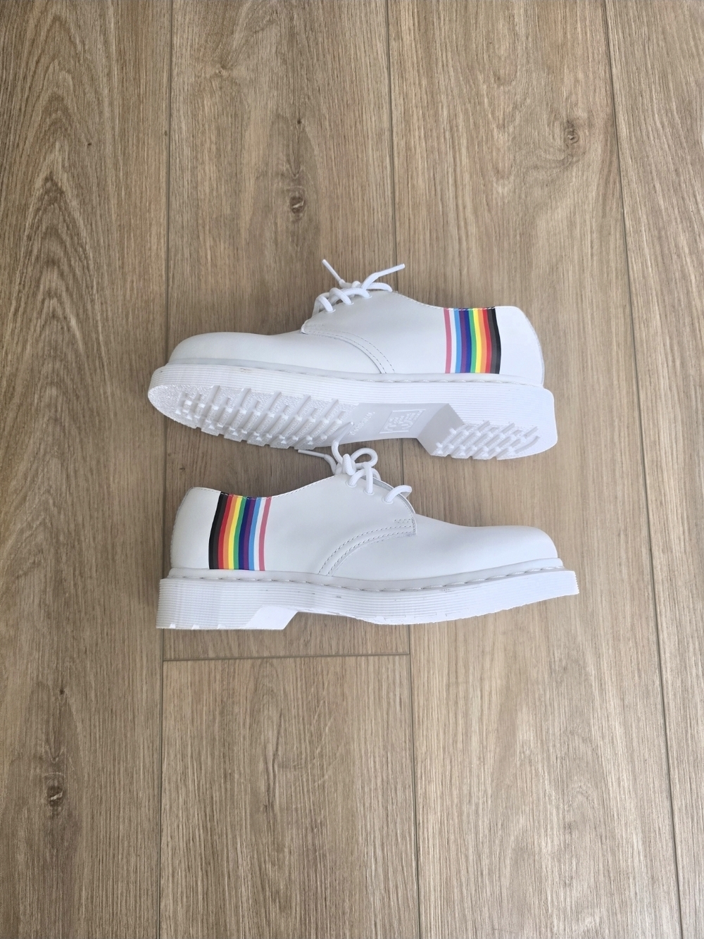 Dr. Martens  1461 Pride White Oxford Shoes with Rainbow Stripe NWOT